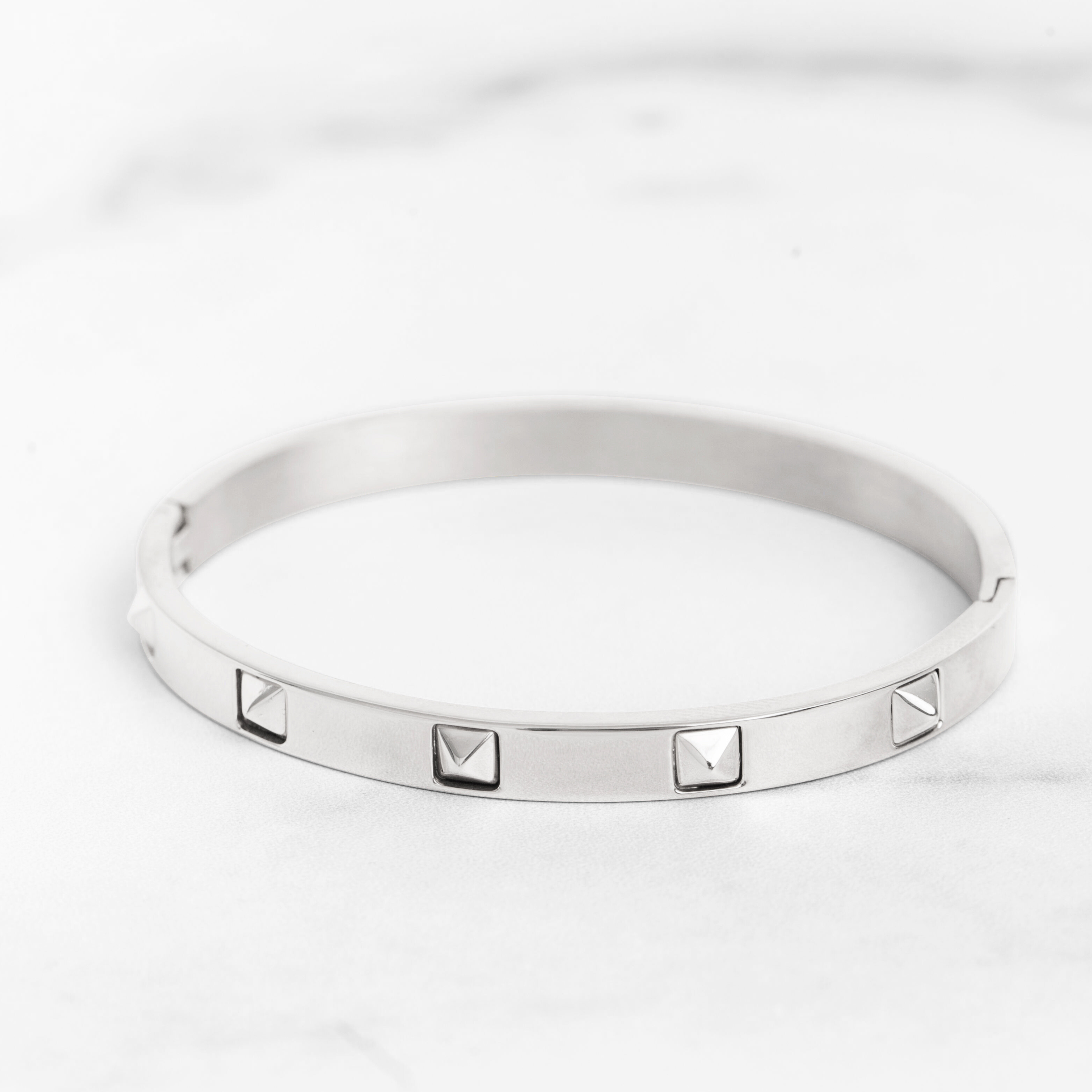 Stud Stacking Bracelet - Goldenerre Women's Apple Watch Bands and Jewelry