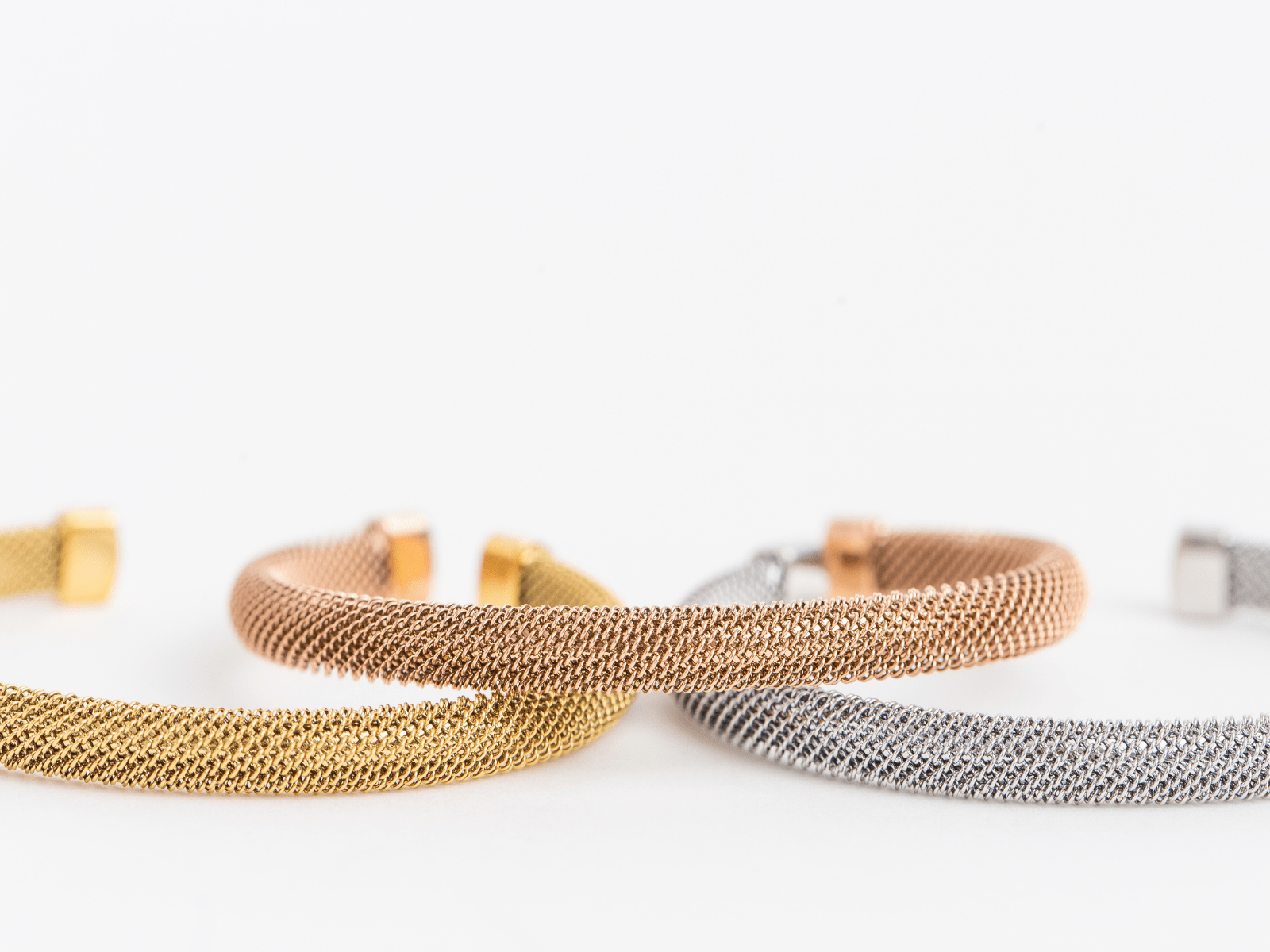 Mesh Cuff Bracelet - Goldenerre Women's Apple Watch Bands and Jewelry