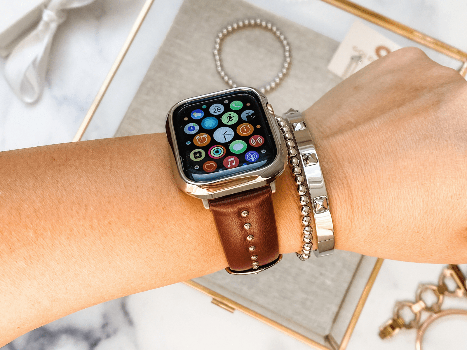 Burgundy Stud Band for the Apple Watch - Goldenerre Women's Apple Watch Bands and Jewelry