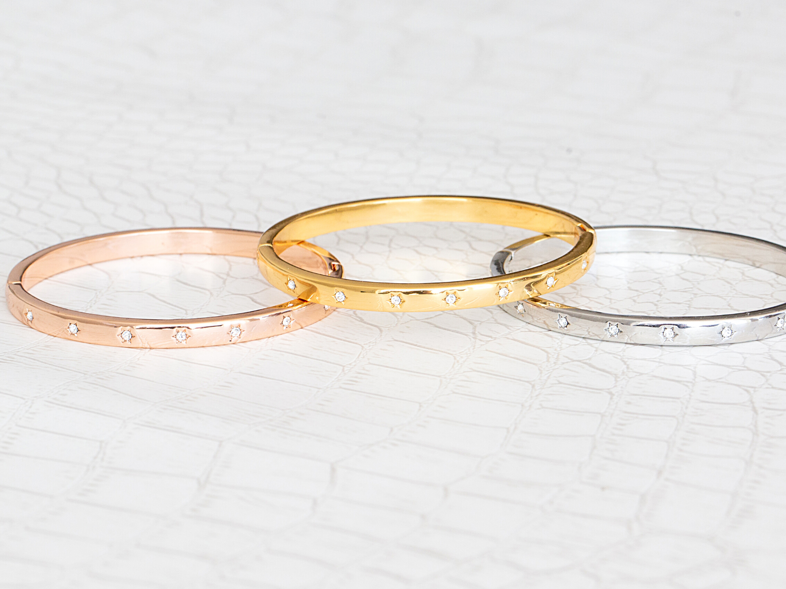 rose gold stacking bracelet knot design