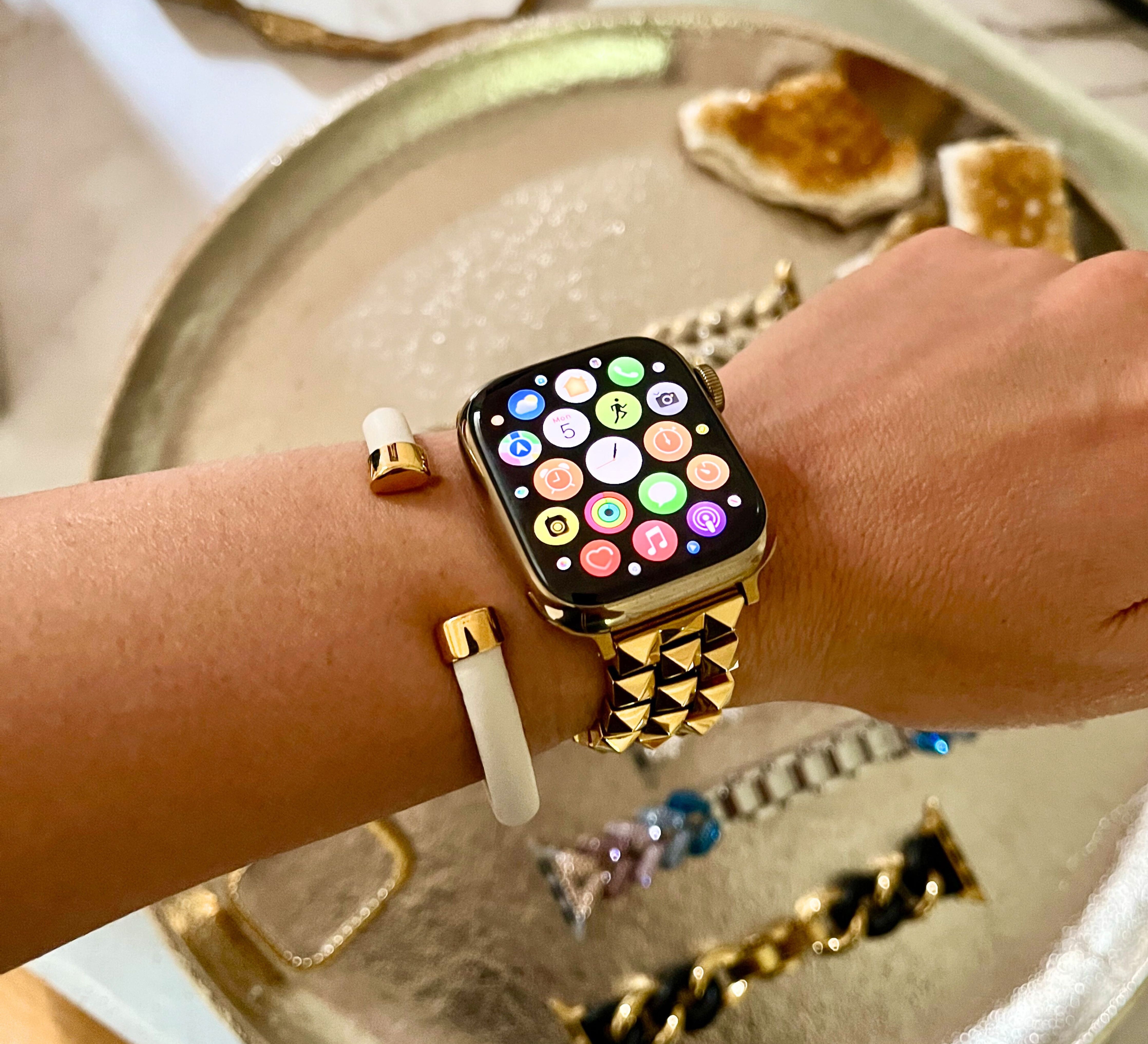 Leather Cuff Bracelet - Goldenerre Women's Apple Watch Bands and Jewelry