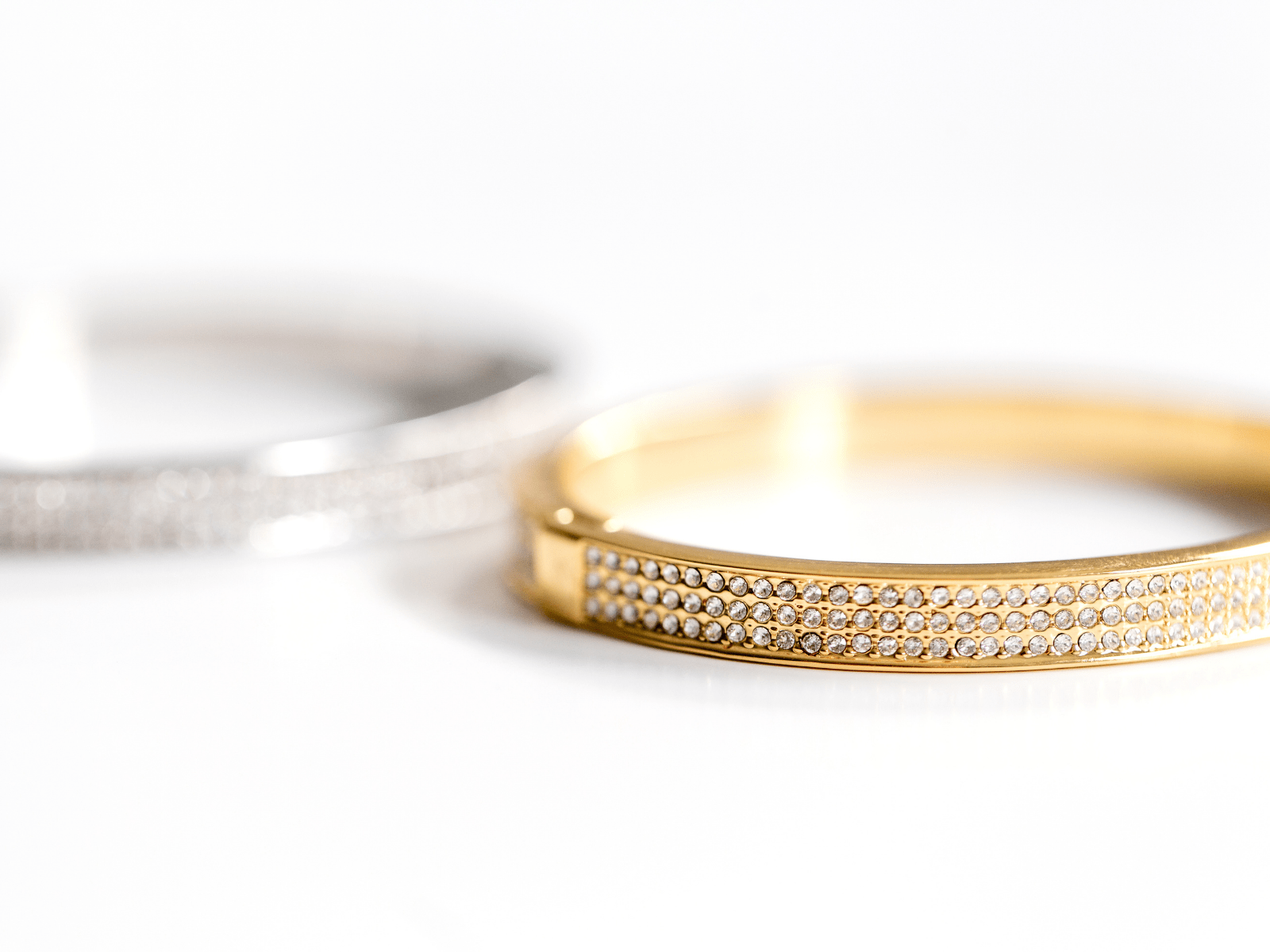 Channel Set Pavé Bracelet - Goldenerre Women's Apple Watch Bands and Jewelry