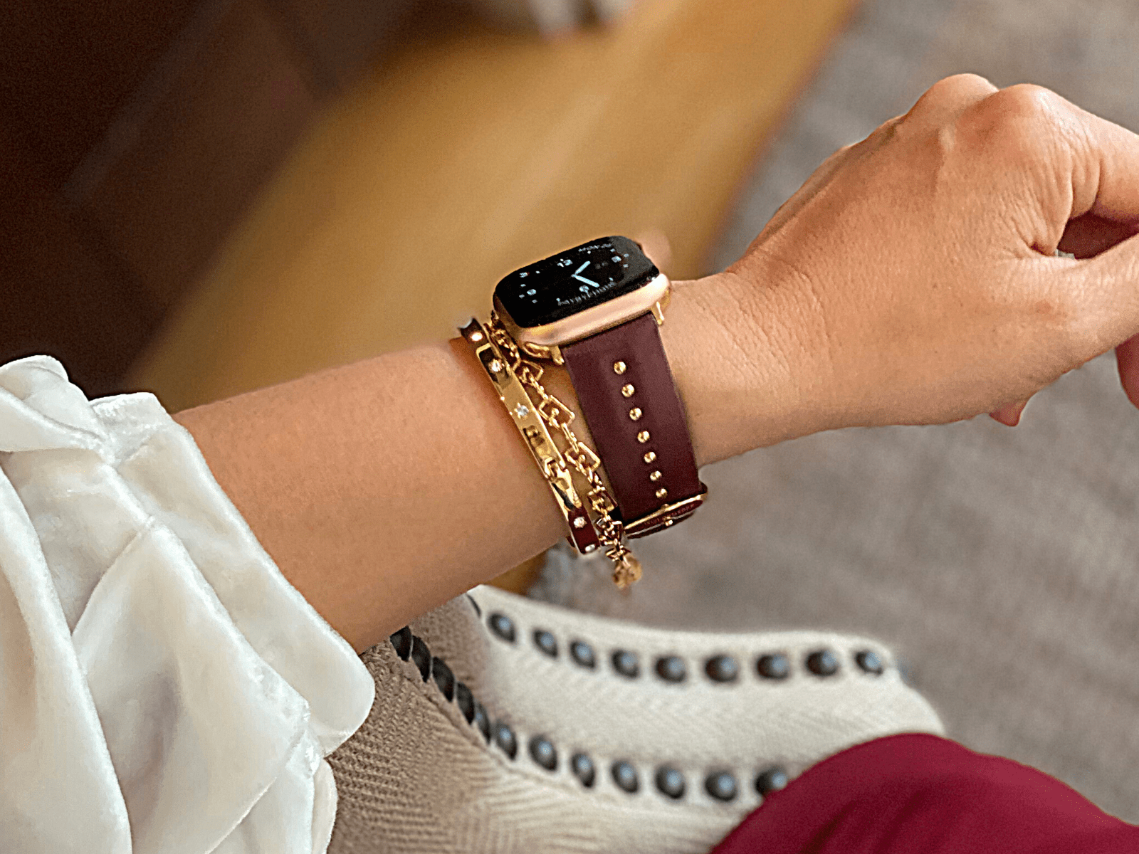 Burgundy Stud Band for the Apple Watch - Goldenerre Women's Apple Watch Bands and Jewelry